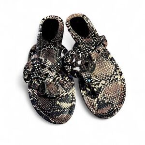 Stylish Sandals with Snakeskin Pattern